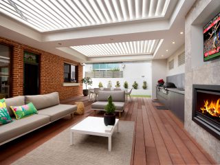 Creative-Outdoors-Pavilion-with-Louvres-in-Unley-1