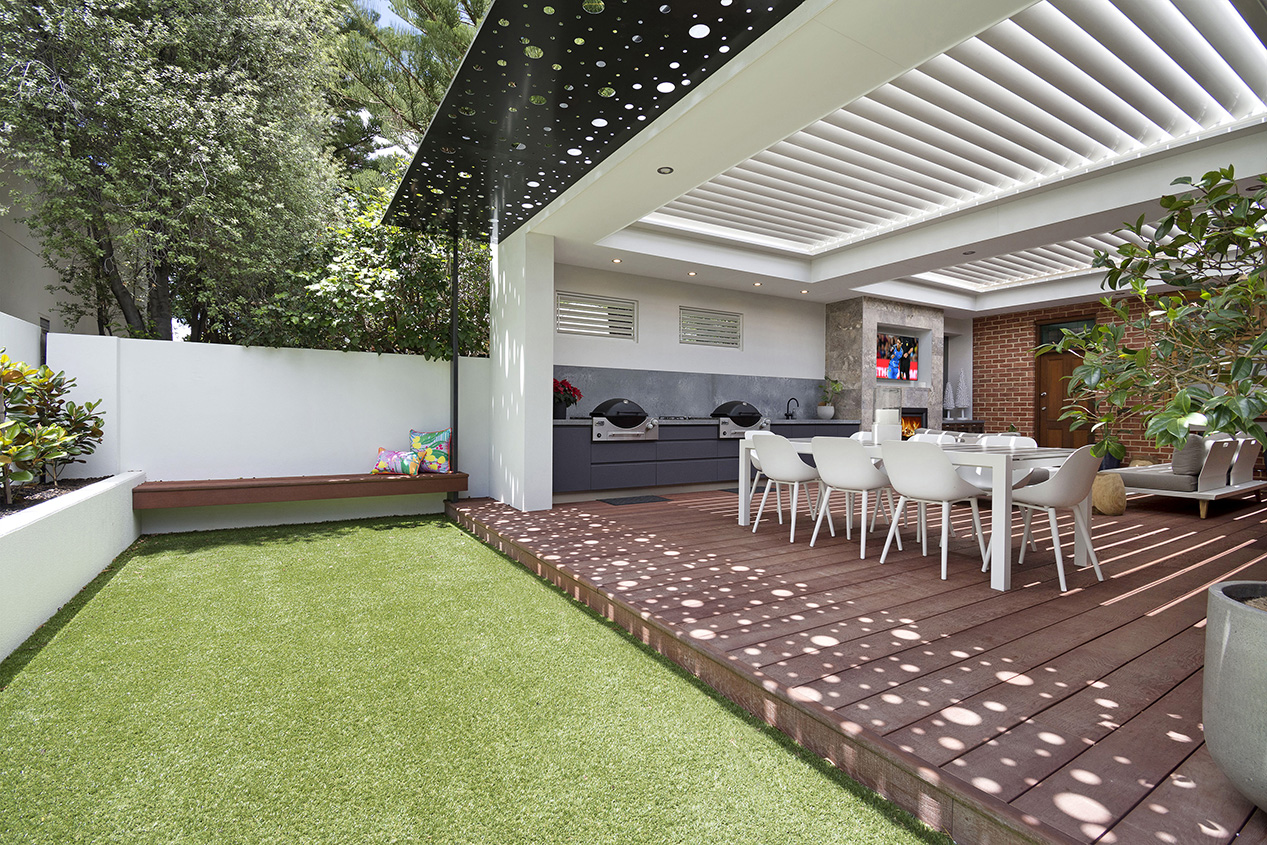 Creative-Outdoors-Laser-Cut-Roof-Feature-in-Unley_1000