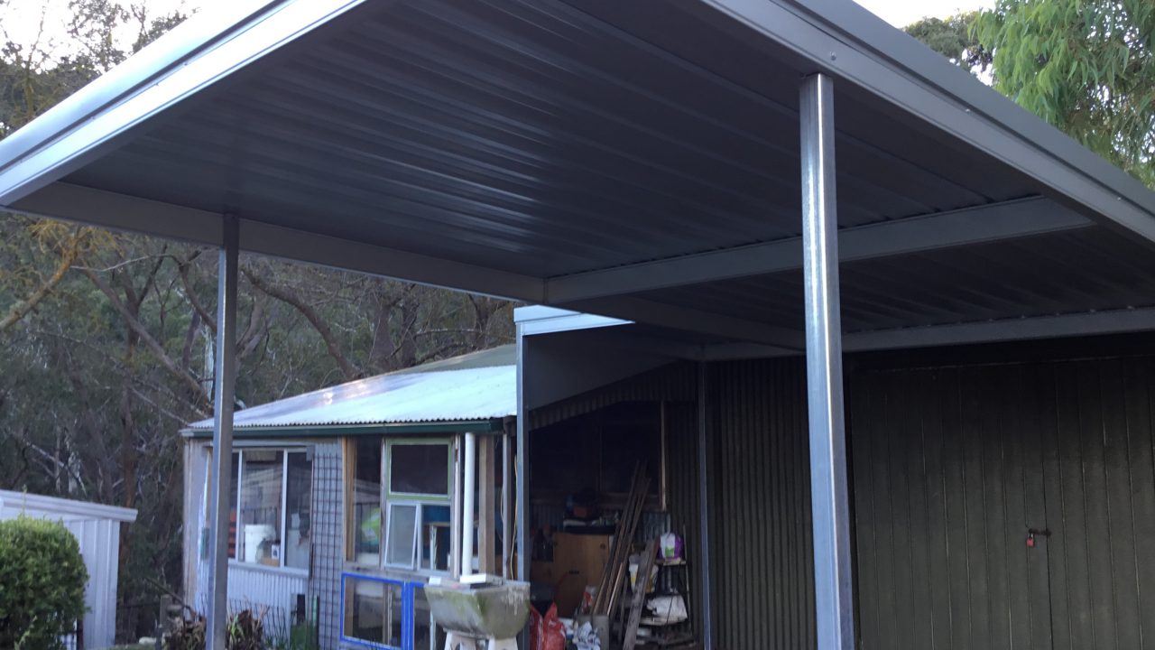 Carport-Insulated-Roof-with-Rendered-Facade