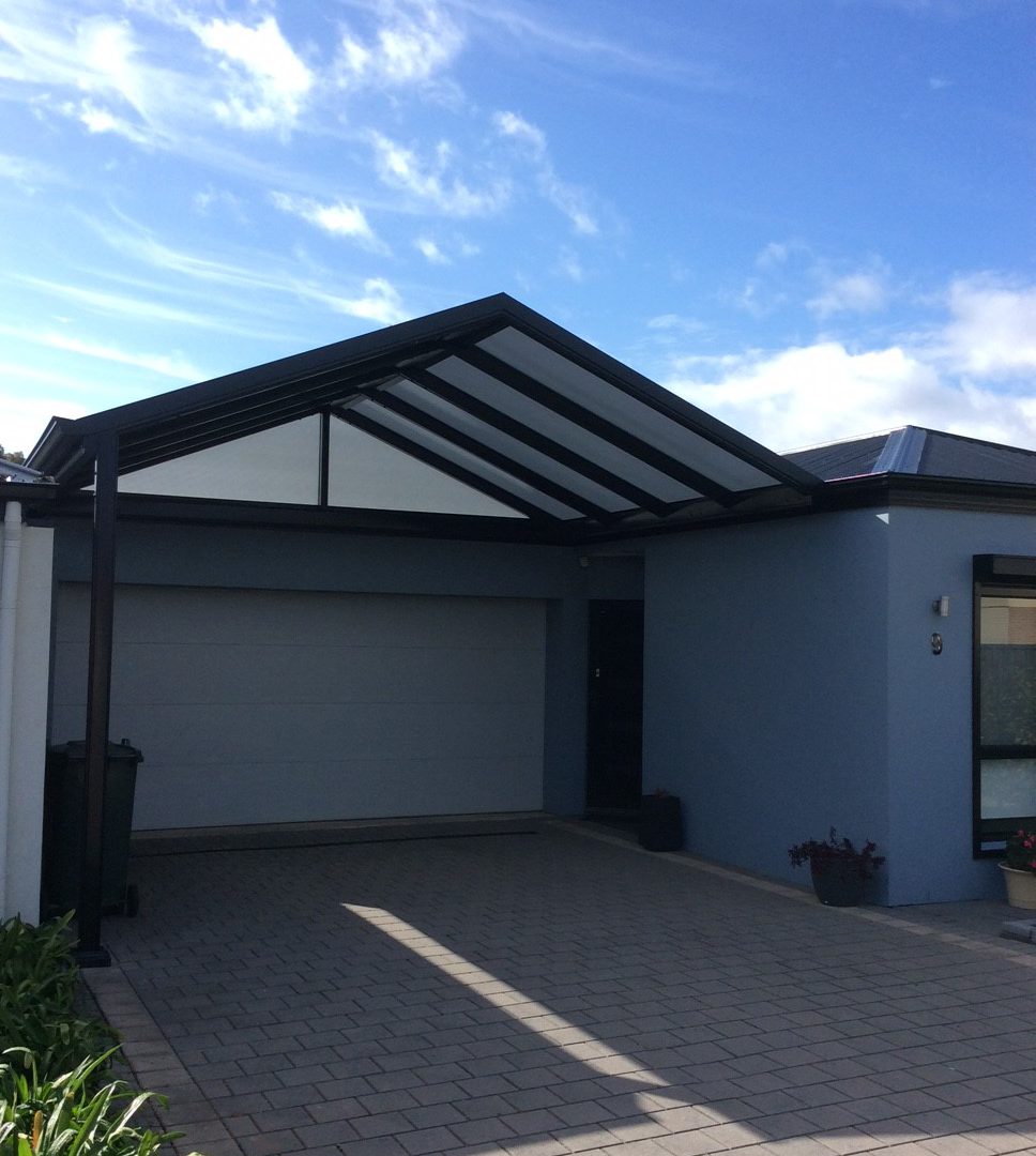 8-Carport-Gable-with-Multi-wall-Polycarbonate-Roofing